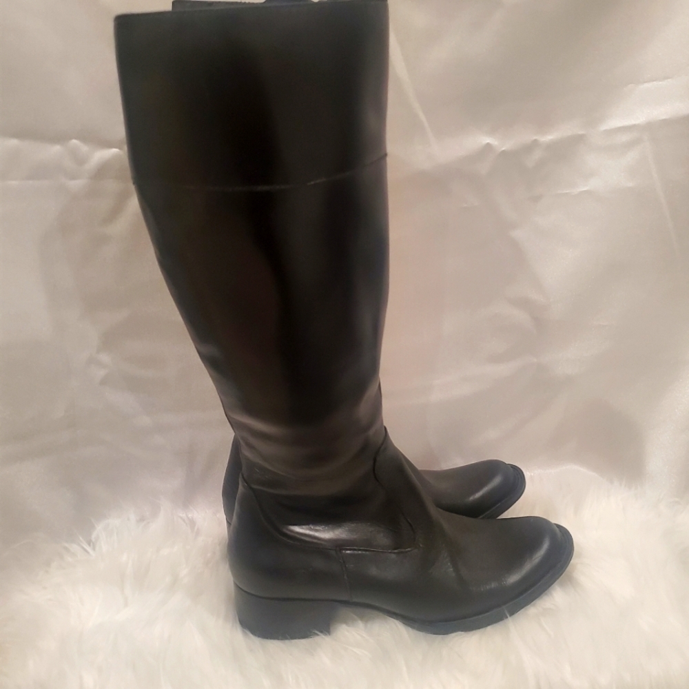 BORN North Black Full Grain Boots